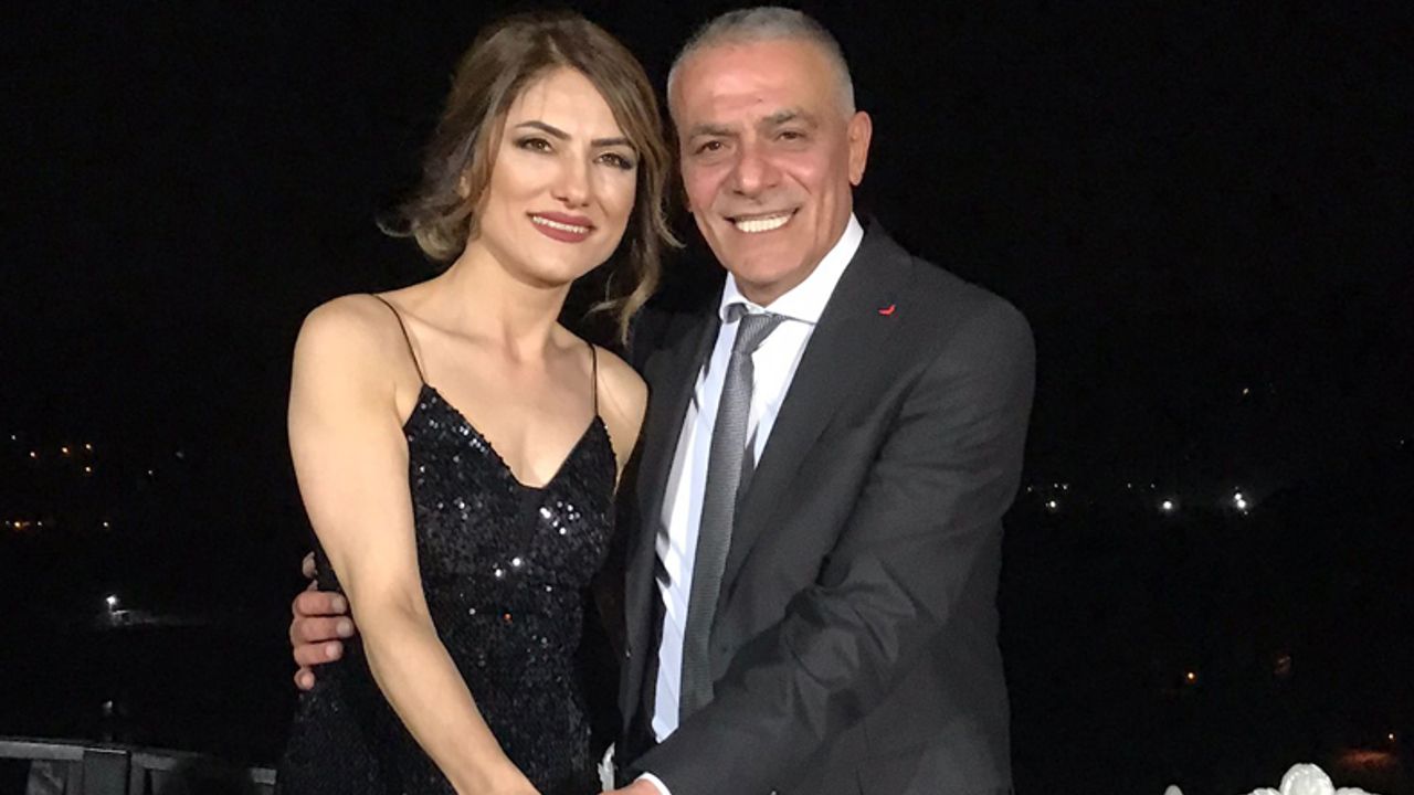Gazeteci Akgün, Suzan Gökçe ile nişanlandı...