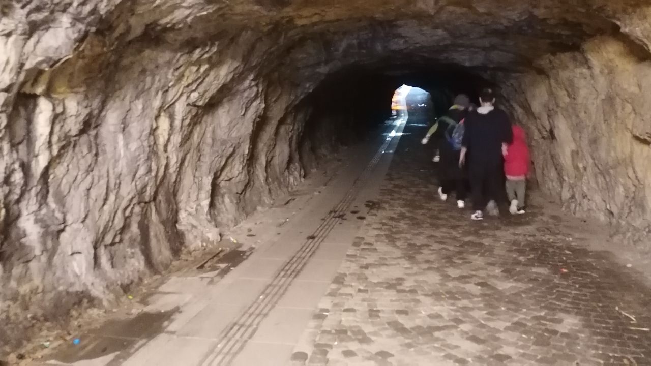 Fener tüneli neden ışıksız?