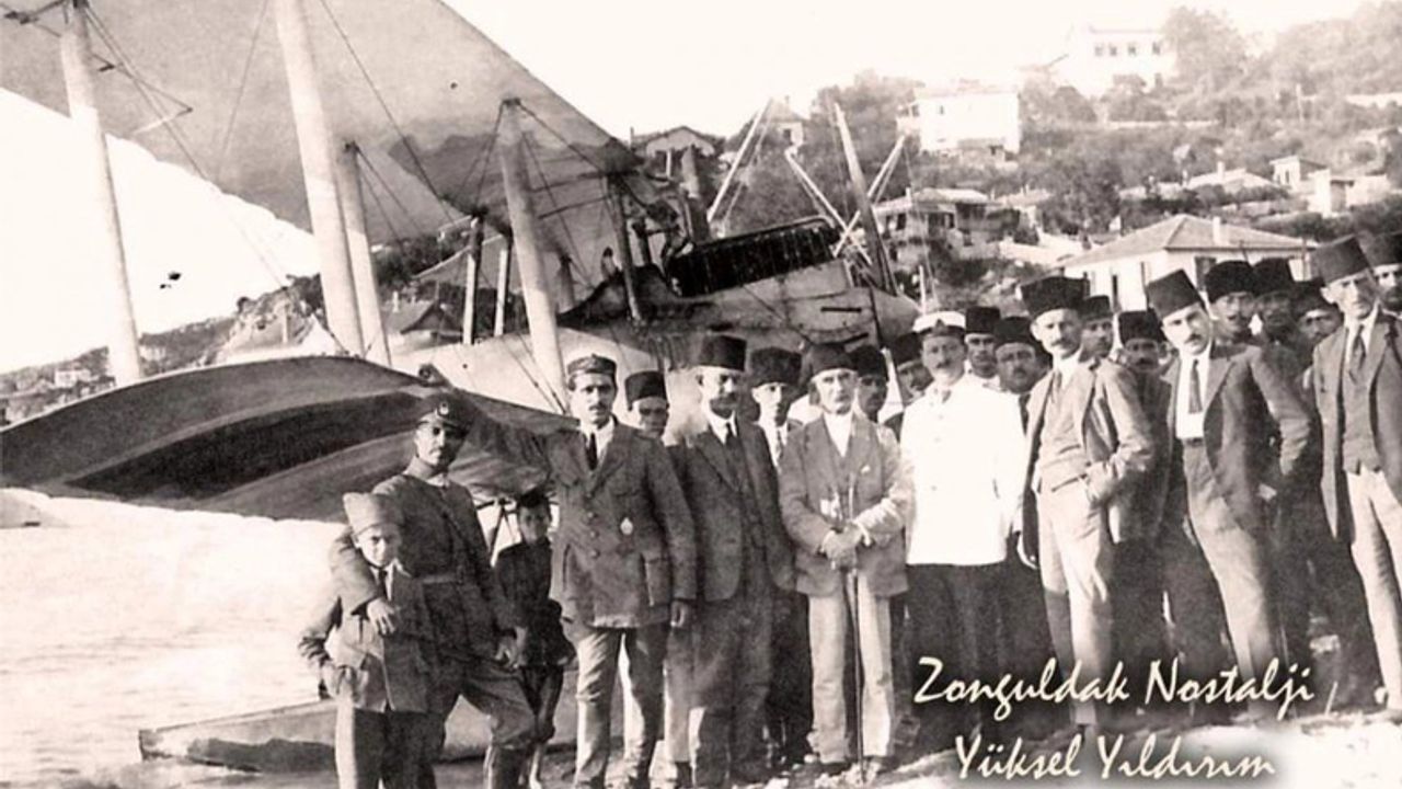 Zonguldak'a ilk inen uçak...
