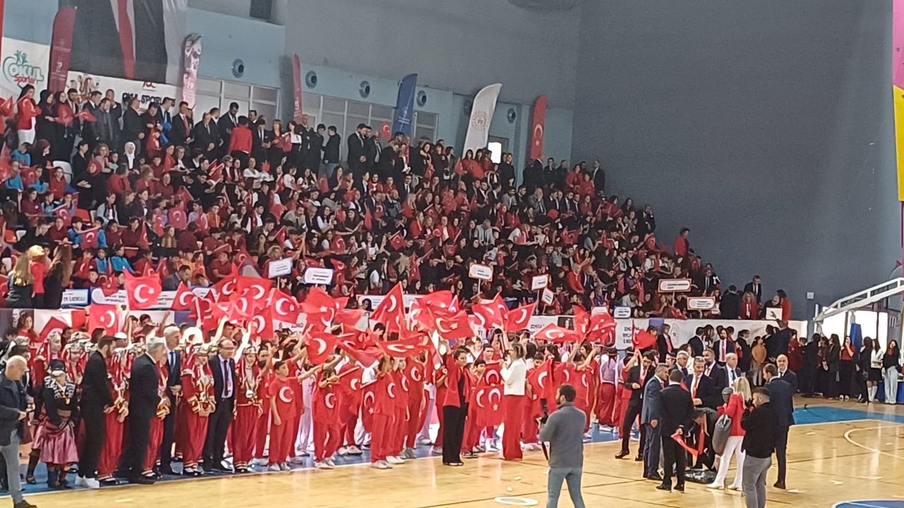 Zonguldak'ta Cumhuriyet coşkusu