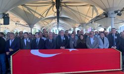 Sevilen siyasetçi Yavuz Erkmen'in baba acısı