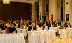 Türk-İş Yönetici Semineri yapıldı