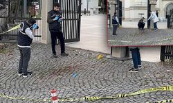 Annesinin cenazesinde kardeşini öldürdü