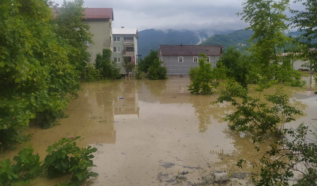 Afetzedelere ödenek çıktı