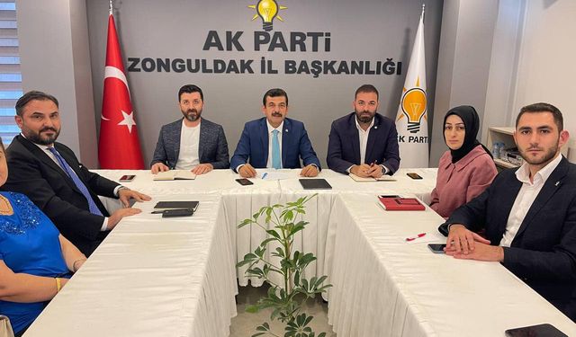 Ak Parti'de görev dağılımı