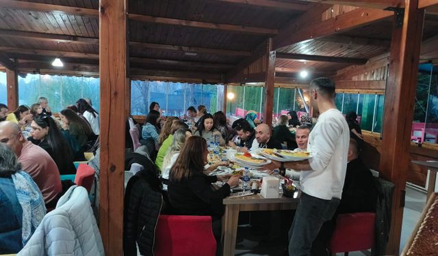 ZKSD gönüllüleri, iftarda buluştu