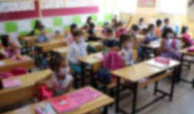 MEB duyurdu: Okullara seçim tatili