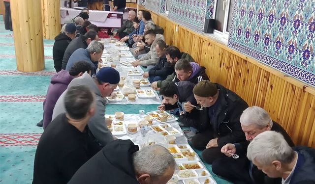 Mahalle sakinlerinden örnek dayanışma