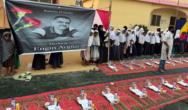 Engin Aygün hayrına Myanmar'da iftar