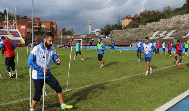 Kömürspor, Şanlıurfaspor maçına sıkı hazırlanıyor...