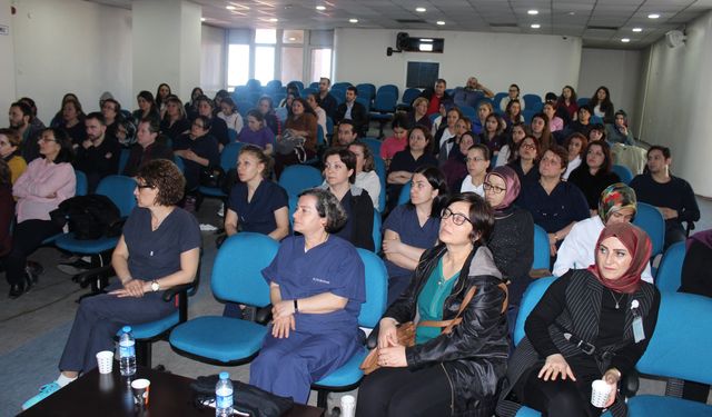 Sağlık hizmetlerinde çalışan personele eğitim verildi...