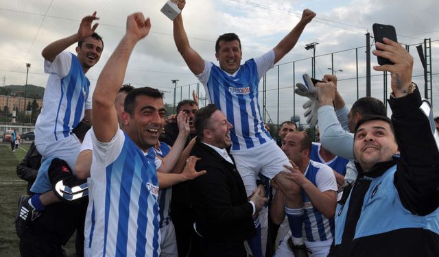 Ereğli Belediyesi futbol turnuvasında kupayı Zabıta aldı...