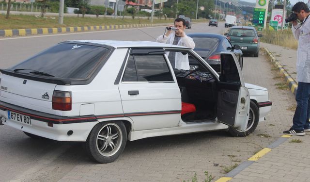 Otomobilin çarptığı yaya metrelerce uçtu: 1 ölü!..