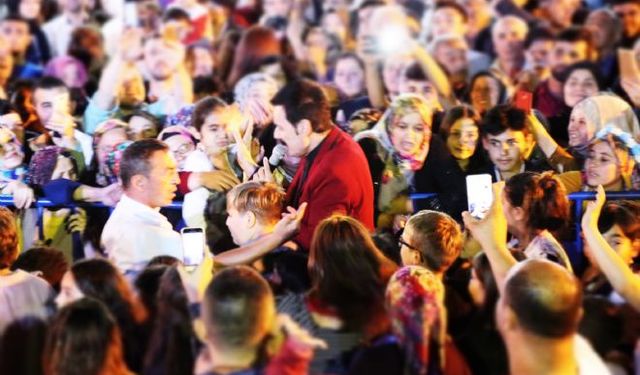 Ormanlı halkı "Fındık Festivali" ile moral depoladı...