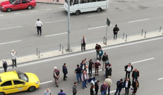 Hastaneye giderken araç çarptı!.. 