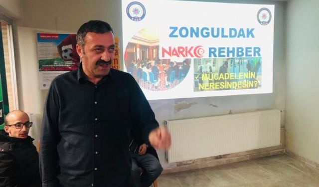 Müdür, vatandaşa uyuşturucu belasını anlatıyor...