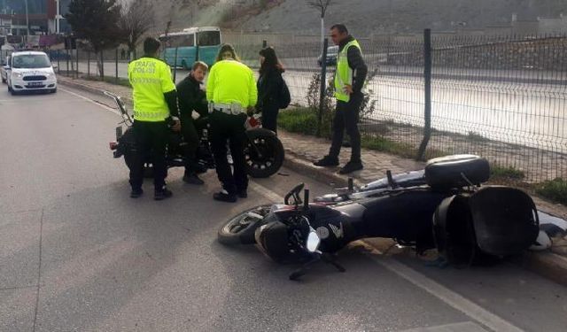 Kaldırıma çarpan motosiklet sürücüsü öldü!..