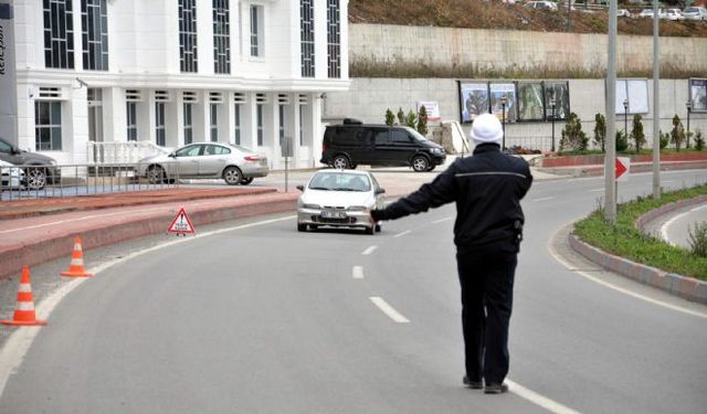 Kozlu yolunda sürücülere 36 bin TL ceza kesildi!..