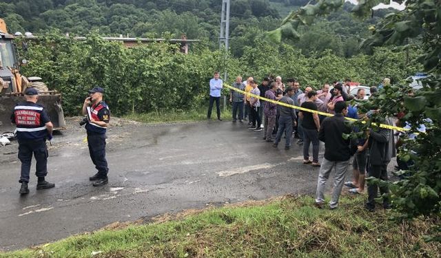 İş makinesi otomobille çarpıştı: 1 ölü!..