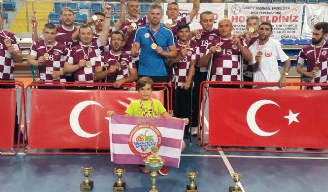 Ereğli takımı Voleybol Süper Lig'de şampiyon oldu...