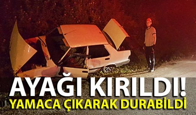 Zonguldakın Ereğli ilçesinde sürücünün direksiyon hakimiyetini kaybeden  otomobil yamaca çıkarak durabildi