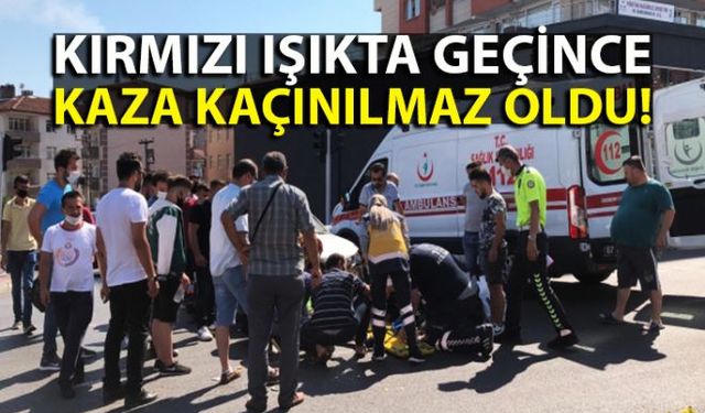 Zonguldak'ın Ereğli ilçesi Şehit Ömer Halisdemir Bulvarı'nda meydana gelen trafik kazasında 1 kişi yaralandı