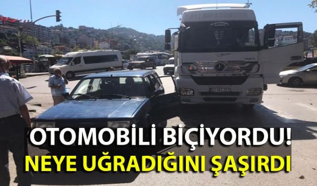 Zonguldakta seyir halindeki TIR ile otomobil çarpıştı