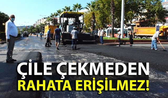 Ereğli Belediye Başkanı Halil Posbıyık, asfalt çalışmalarını ilk günden itibaren yerinde takip ediyor