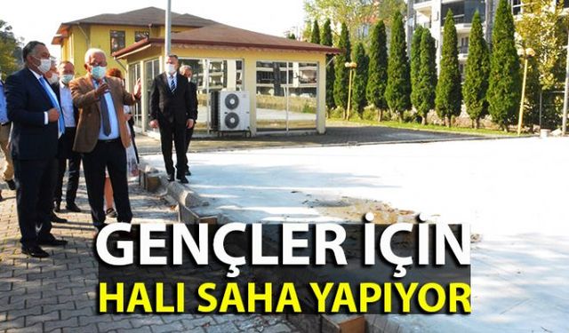 Ereğli Belediye Başkanı Halil Posbıyık, Cumhuriyet Halk Evi yanında, Murtaza ve Abalı bölgesi gençlerinin taleplerini yerine getirerek Halı Saha yapım çalışmalarını başlattı