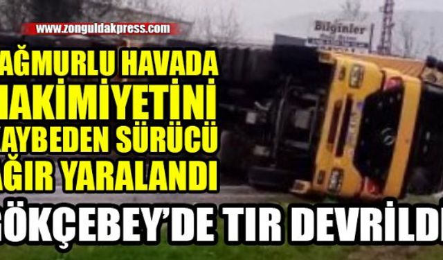 Zonguldak'ın Gökçebey İlçesi'nde TIR yola devrildi