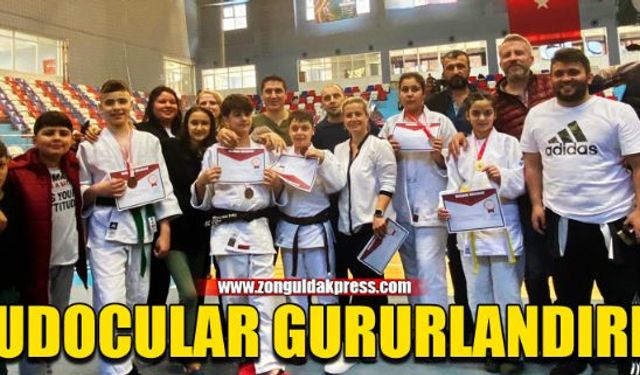 Zonguldaklı minik judocular göz doldurdu