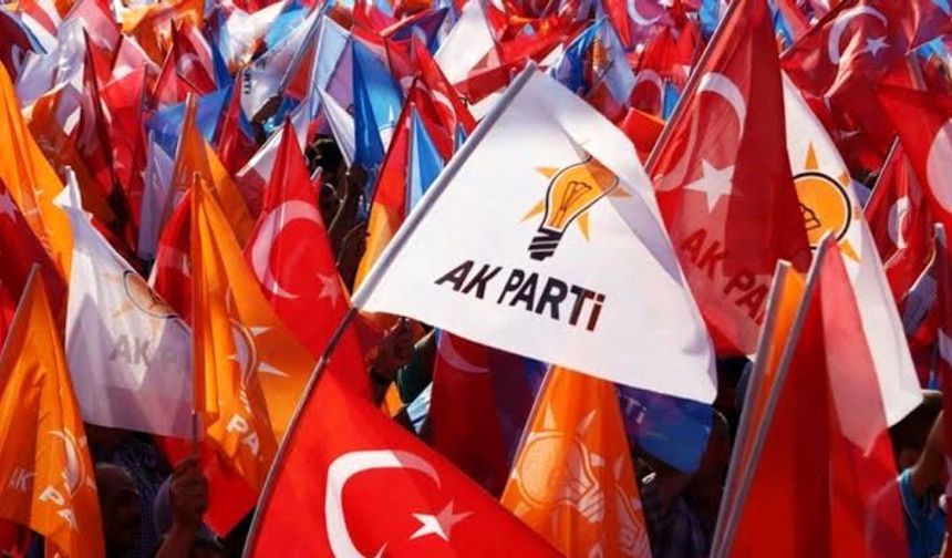 AK Parti’nin 12 kişilik belediye meclisi üyesi listesi...