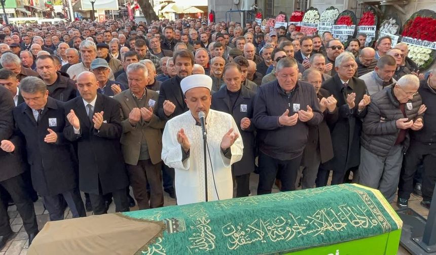 Başkan Tekin'in anne acısı