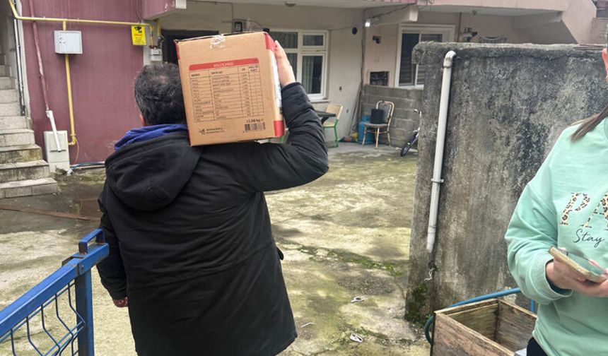 Yoksulların kapısına bıraktılar