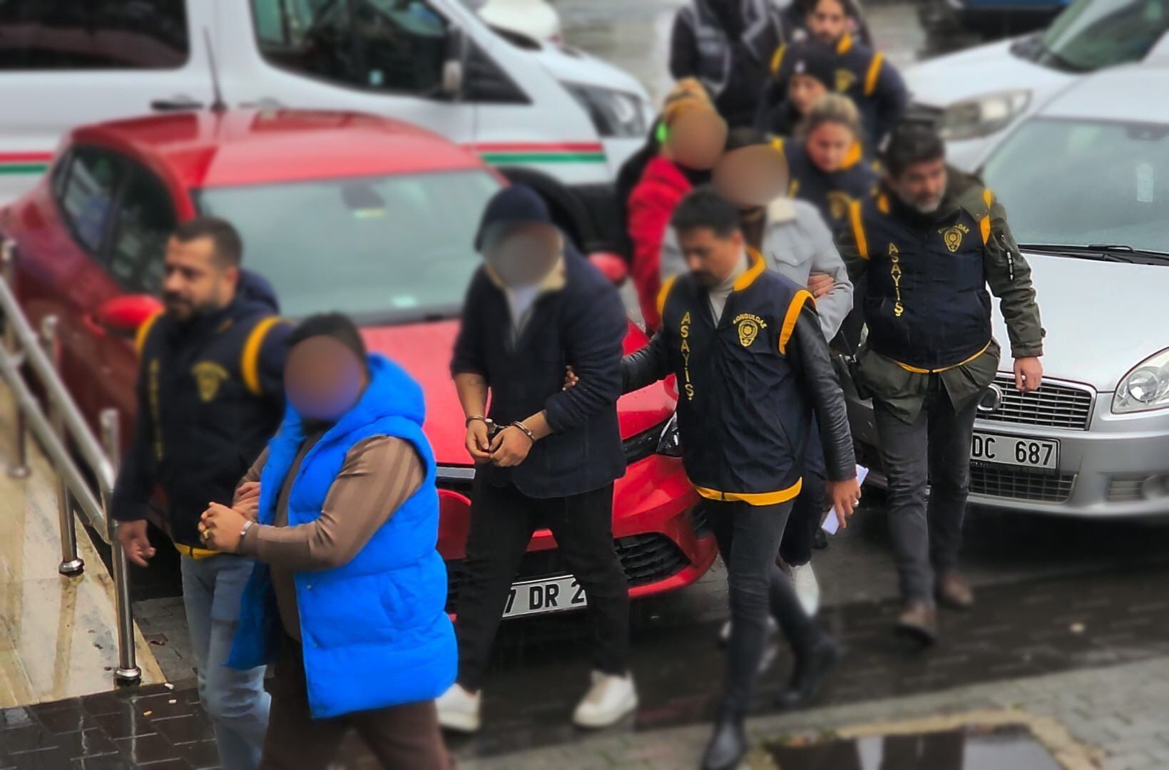 Baltalı saldırganlara operasyon: 3 tutuklu