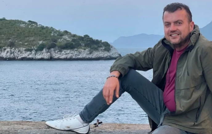 İşten çıkarılan işçi, patronunu öldürdü
