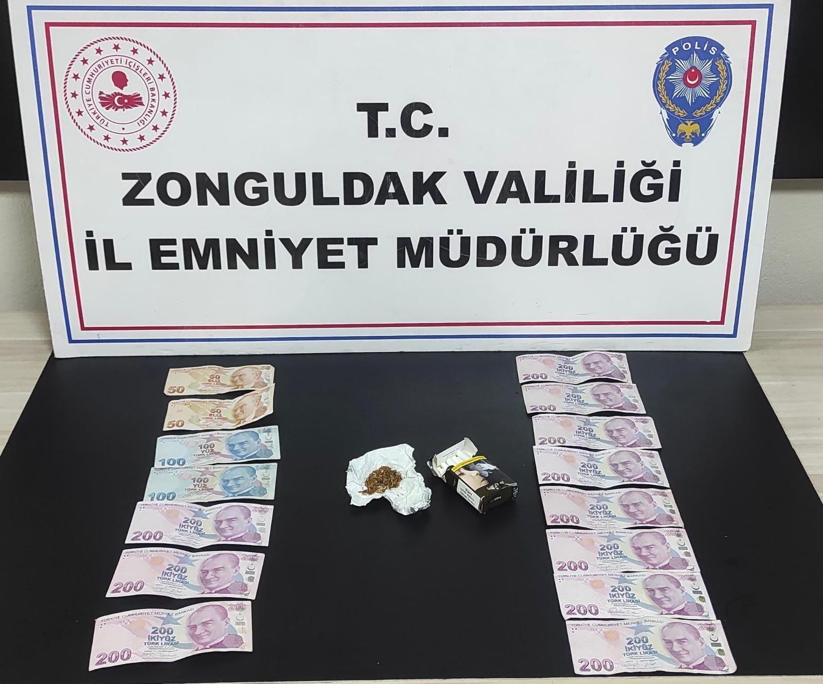 Zehir tacirleri yakalandı: 3 tutuklama