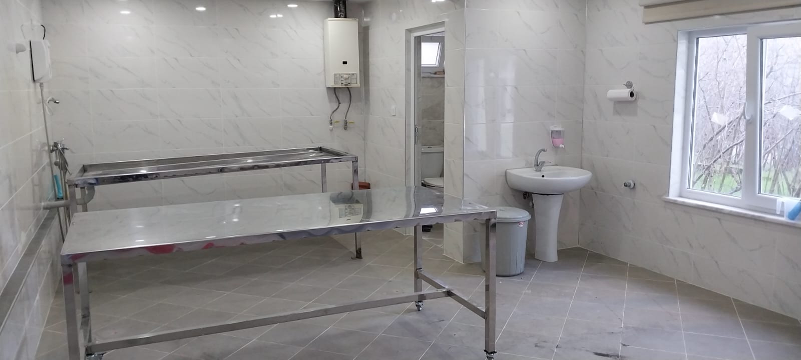 7D796Ca3 F31D 46E3 8B40 6B659B61F9De