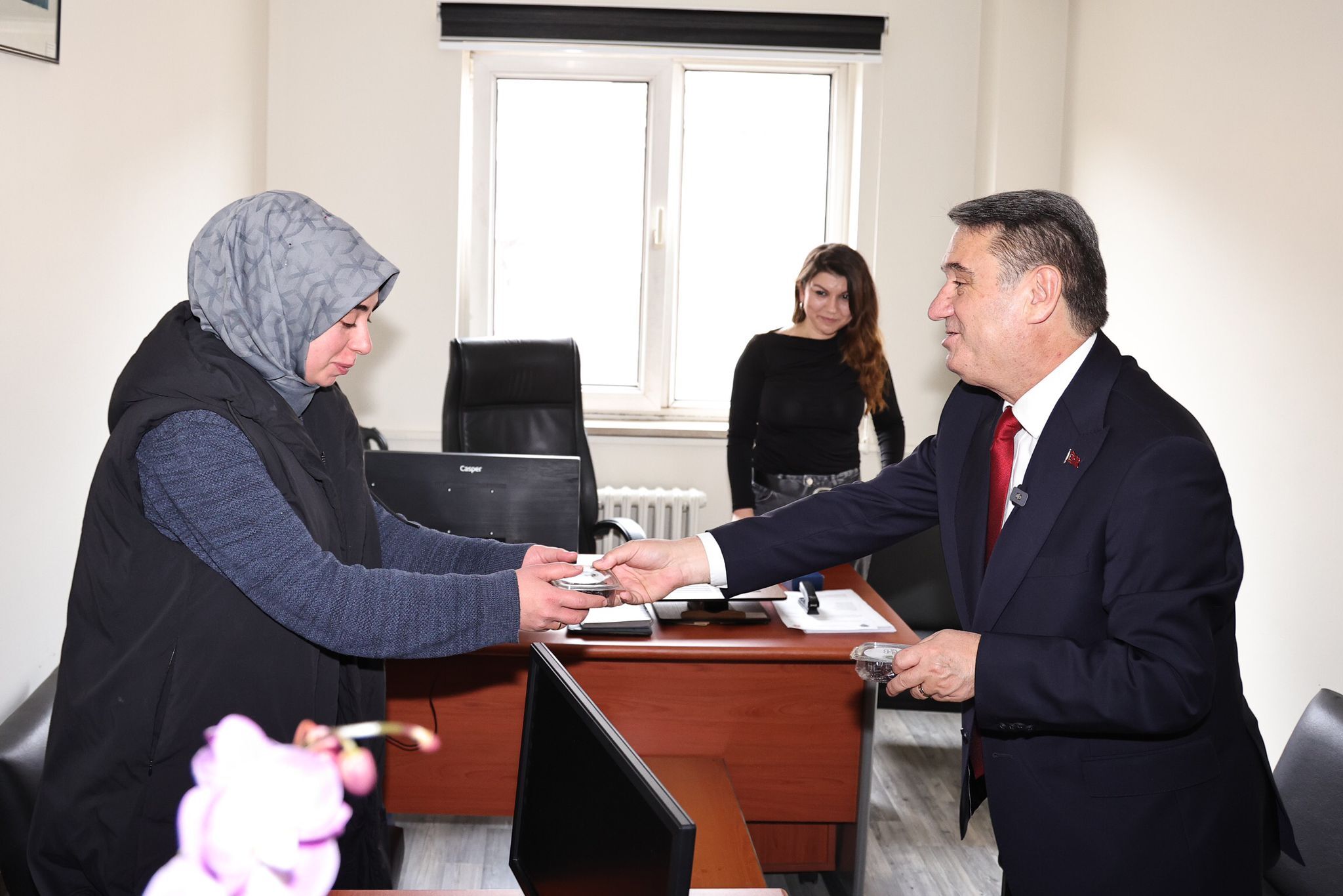 446B9F33 8D6B 4A27 9E15 E36Bffcddb71