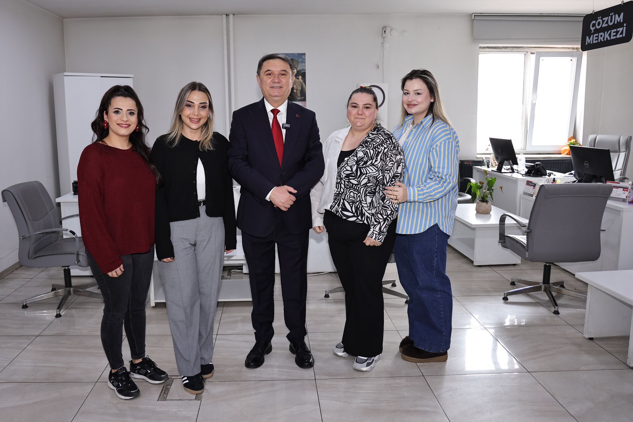 E1888177 4F49 4977 90F2 6F92C7020172