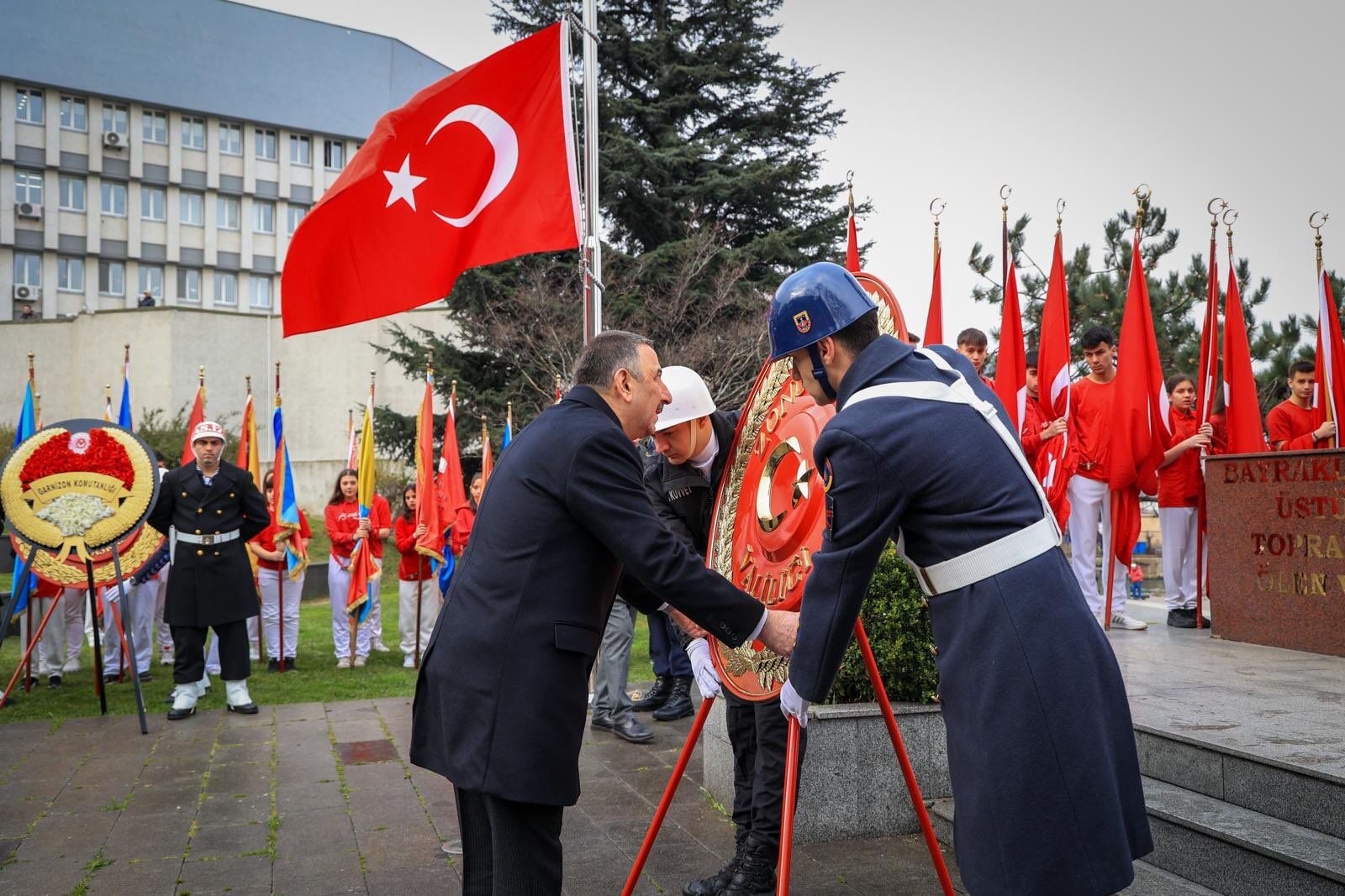 H Drkr0A W M A A12Jk