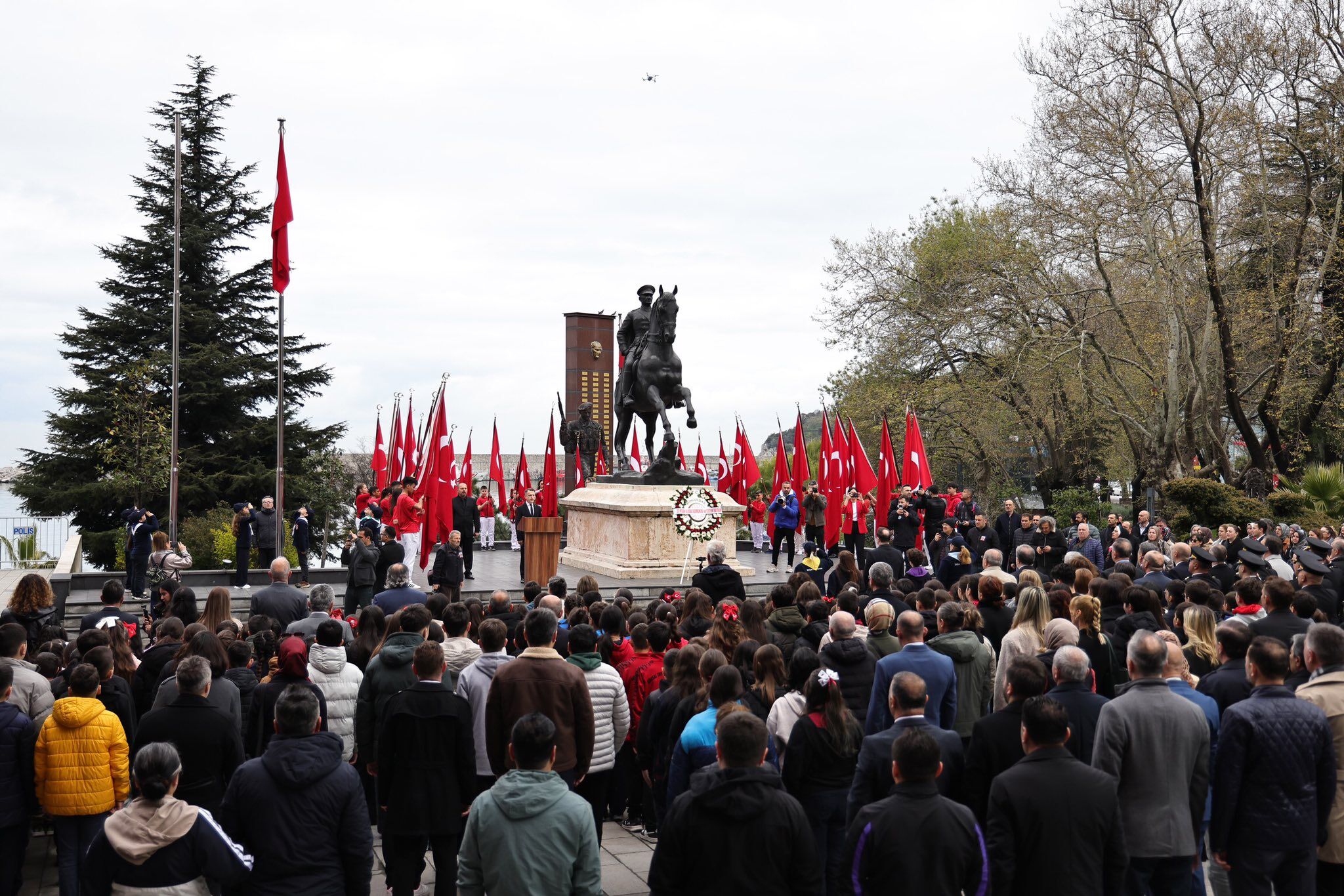 678167003 1378185144339096 7408637438064811687 N