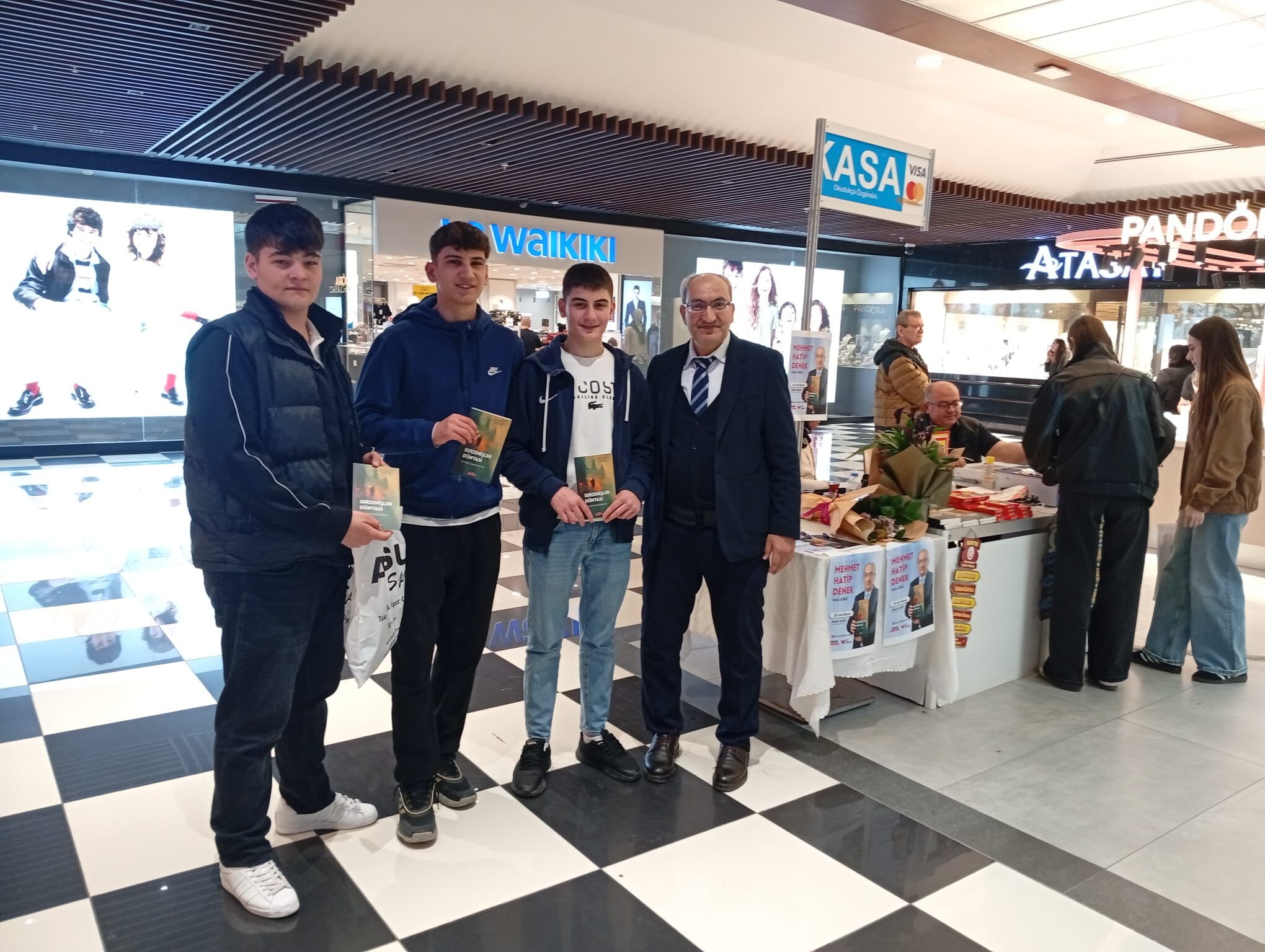 88Cb9C62 5371 4638 8004 680C73296553